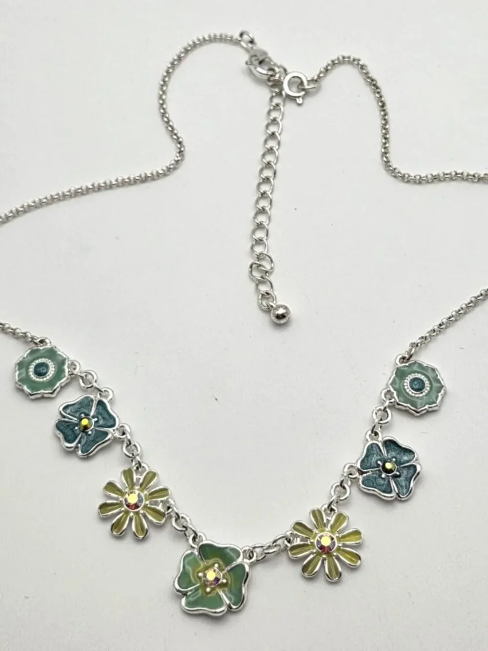Avon Multicolor Enamel Flower Link Necklace AB Crystal Silver Tone 18.5